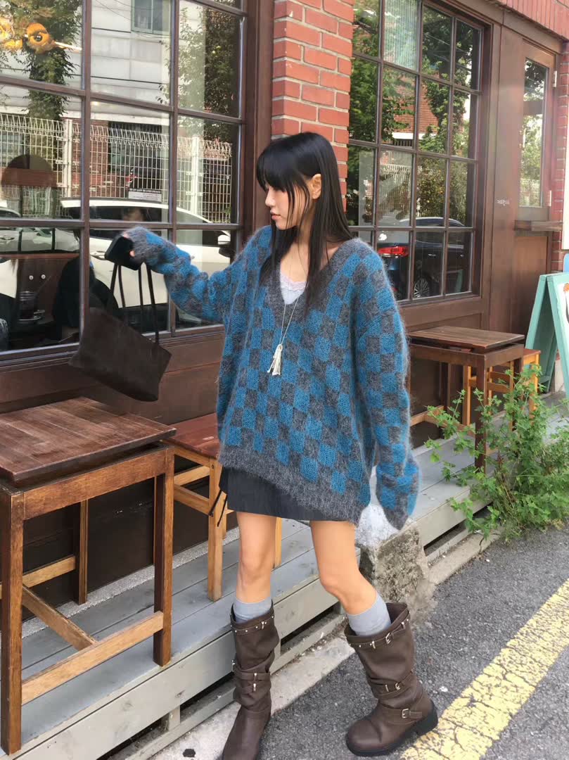 正韓毛衣這樣選！顯瘦3公斤秘密，V領圓領都有解方 - 商品圖片 11