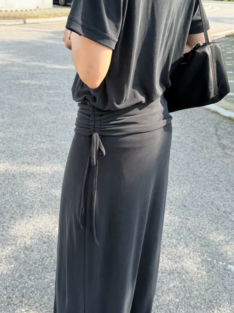 韓國夏衣：ionme顯瘦又舒服，莫代爾長裙、寬鬆上衣實穿評測 - 商品圖片 5