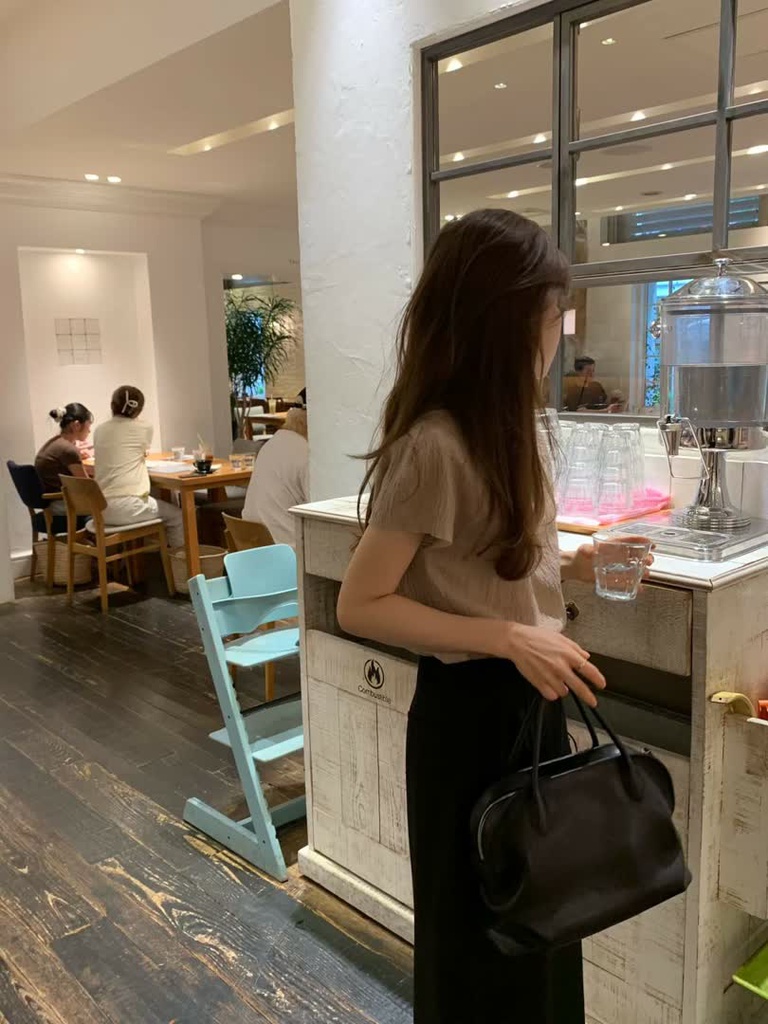 OU家立領皺感短袖上衣 商品圖 13