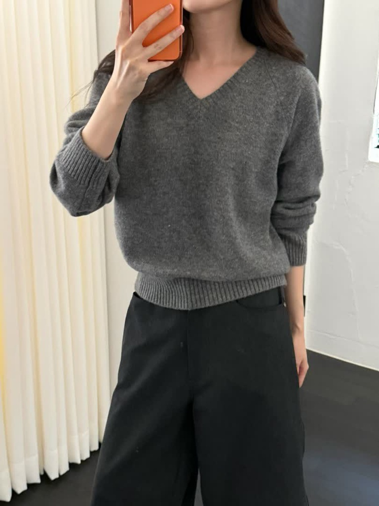 AG家V領羊毛針織衫 商品圖 3