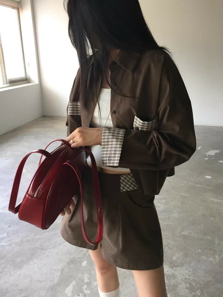 AT家格紋拼接配色寬版襯衫