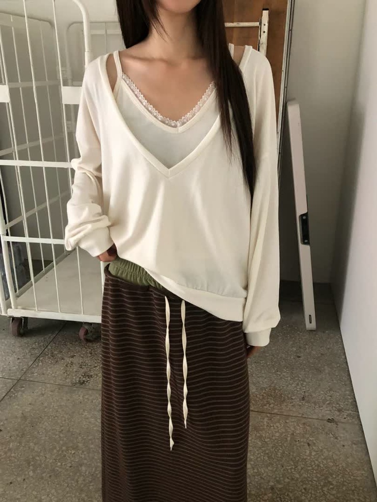 AM家落肩V領蕾絲背心兩件式