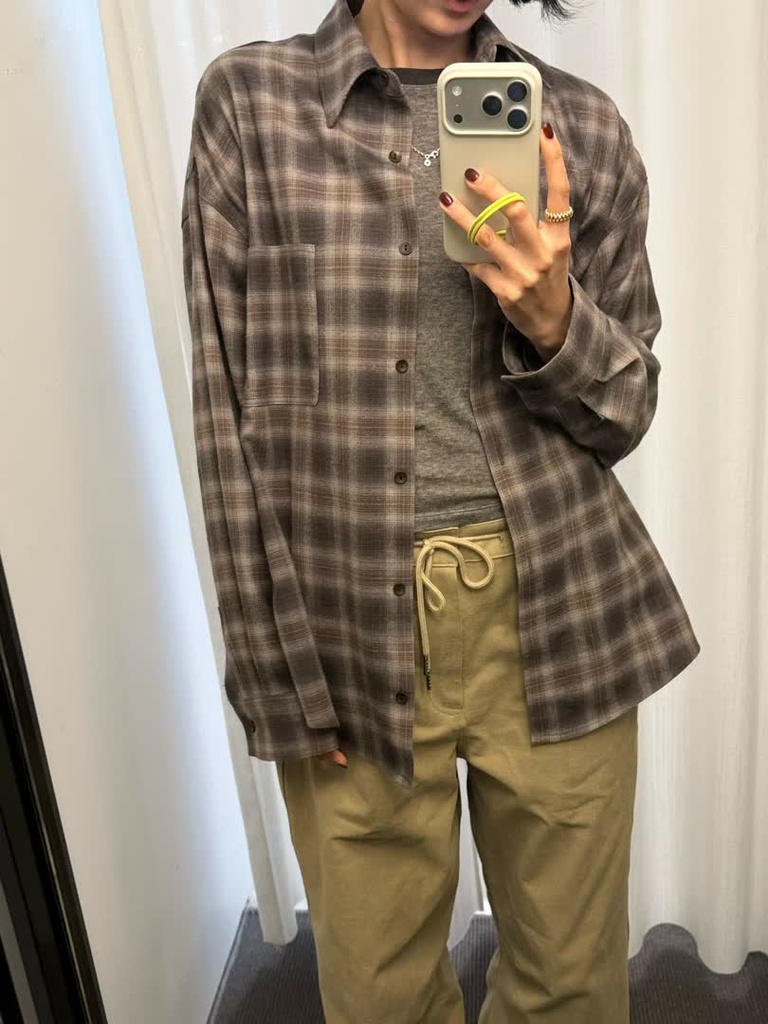 OS家暗調格紋寬版襯衫